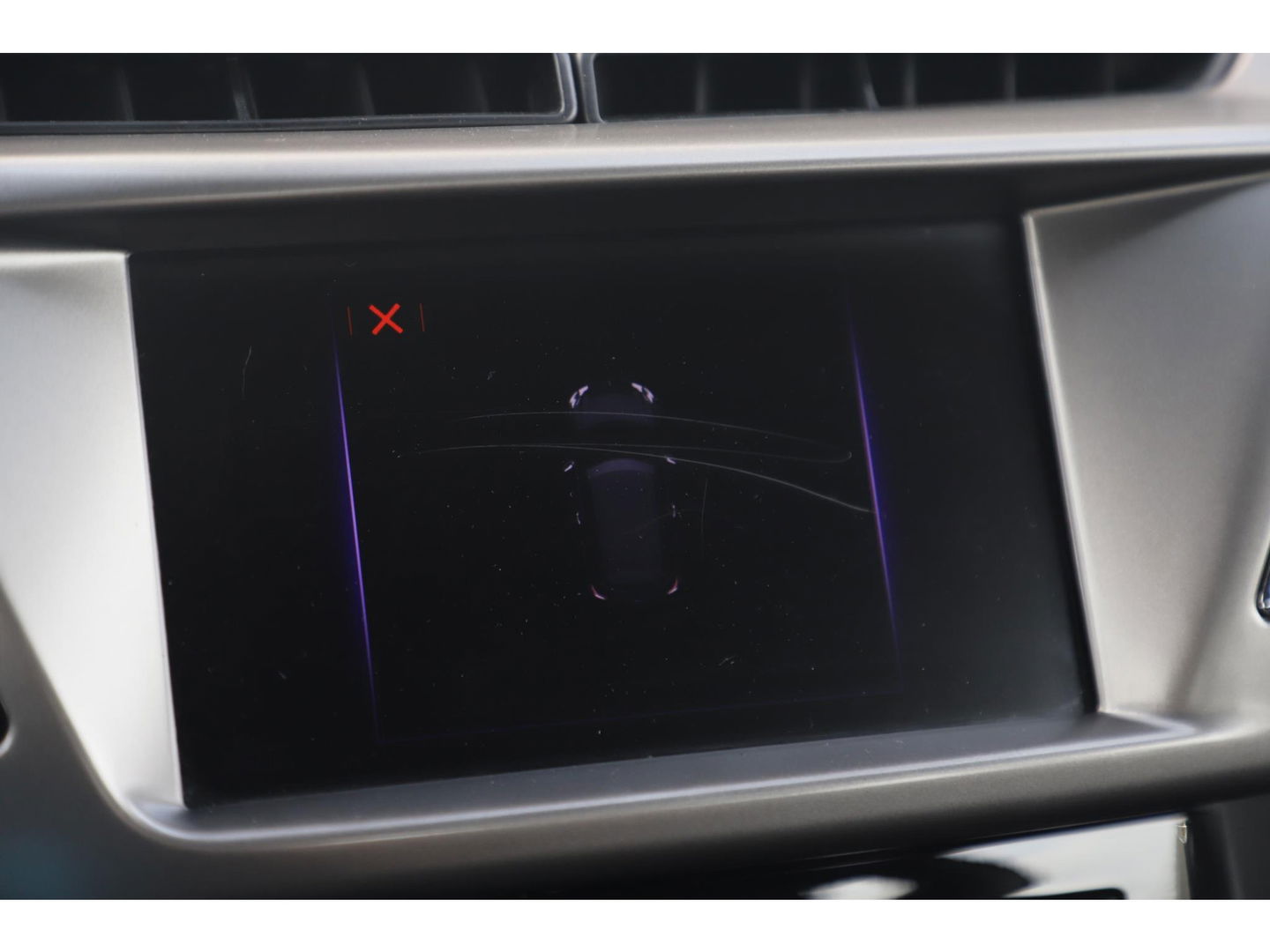 DS DS 3 1.2 PureTech Business 130PK Navigatie Bluetooth Clima Cruise PDC Carplay Android Auto Two Tone Parelmoer Wit