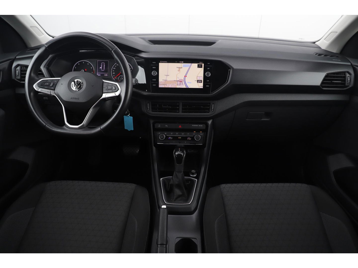 Volkswagen T-Cross 1.0 TSI Life DSG Automaat 116PK Navigatie Clima Adaptive Cruise Lane Assist Achteruitrijcamera Blind Spot Carplay Android Auto