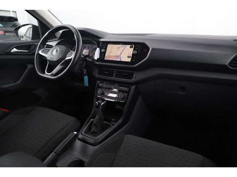 Volkswagen T-Cross 1.0 TSI Life DSG Automaat 116PK Navigatie Clima Adaptive Cruise Lane Assist Achteruitrijcamera Blind Spot Carplay Android Auto