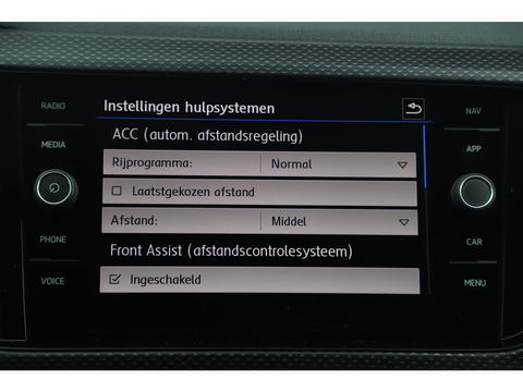Volkswagen T-Cross 1.0 TSI Life DSG Automaat 116PK Navigatie Clima Adaptive Cruise Lane Assist Achteruitrijcamera Blind Spot Carplay Android Auto
