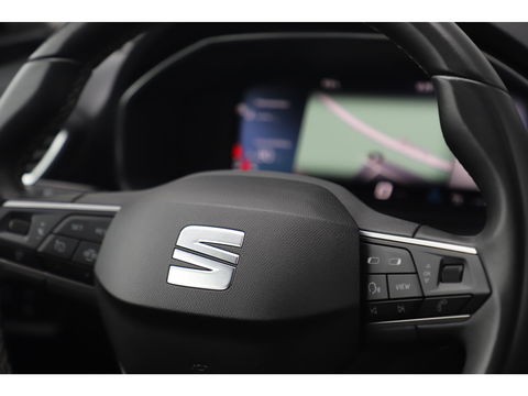 SEAT Leon 1.0 TSI Style Launch Edition 116PK Virtual Cockpit Groot Navigatie Achteruitrijcamera ACC Lane Assist Carplay Android Bluetooth PDC LED