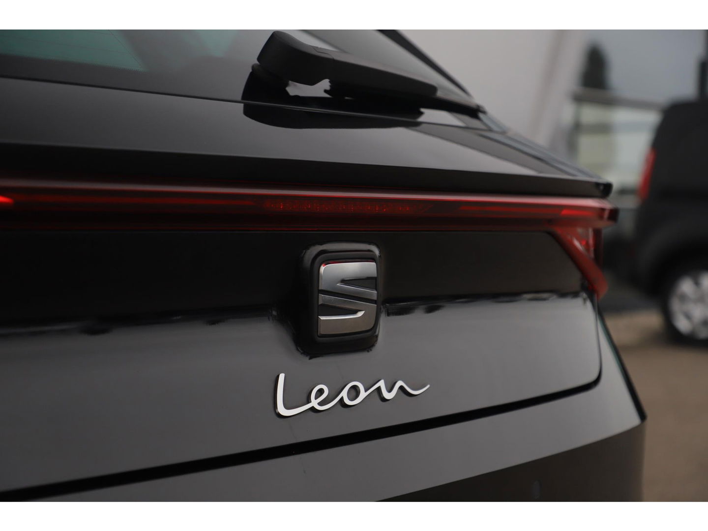SEAT Leon 1.0 TSI Style Launch Edition 116PK Virtual Cockpit Groot Navigatie Achteruitrijcamera ACC Lane Assist Carplay Android Bluetooth PDC LED