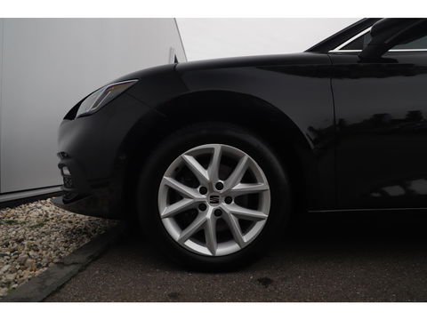 SEAT Leon 1.0 TSI Style Launch Edition 116PK Virtual Cockpit Groot Navigatie Achteruitrijcamera ACC Lane Assist Carplay Android Bluetooth PDC LED