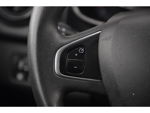 Renault Clio Estate 0.9 TCe Zen Navigatie Airco Cruise Bluetooth LED Elektrische Ramen Bass Reflex