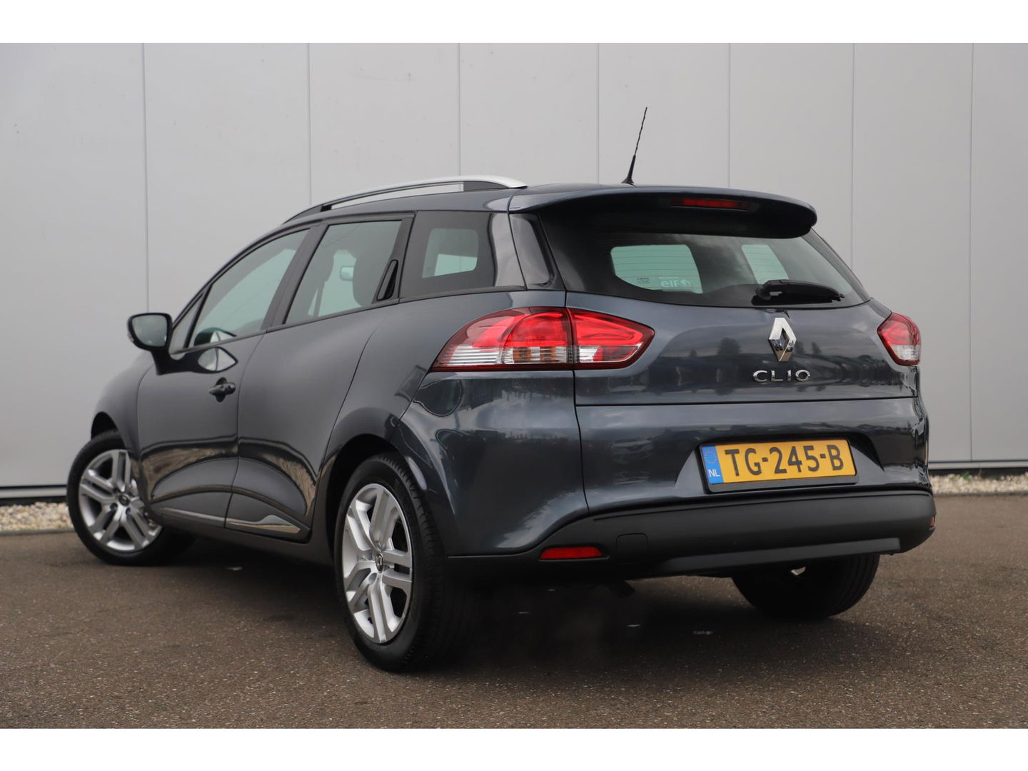 Renault Clio Estate 0.9 TCe Zen Navigatie Airco Cruise Bluetooth LED Elektrische Ramen Bass Reflex