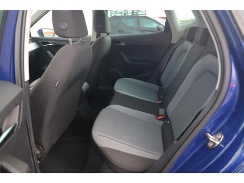SEAT Arona 1.0 TSI Style Business Intense DSG Automaat 116PK Trekhaak Navigatie Camera Clima Adaptive Cruise Full LED Keyless Carplay Android