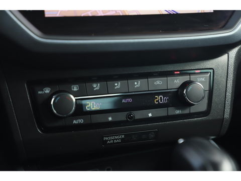 SEAT Arona 1.0 TSI Style Business Intense DSG Automaat 116PK Trekhaak Navigatie Camera Clima Adaptive Cruise Full LED Keyless Carplay Android