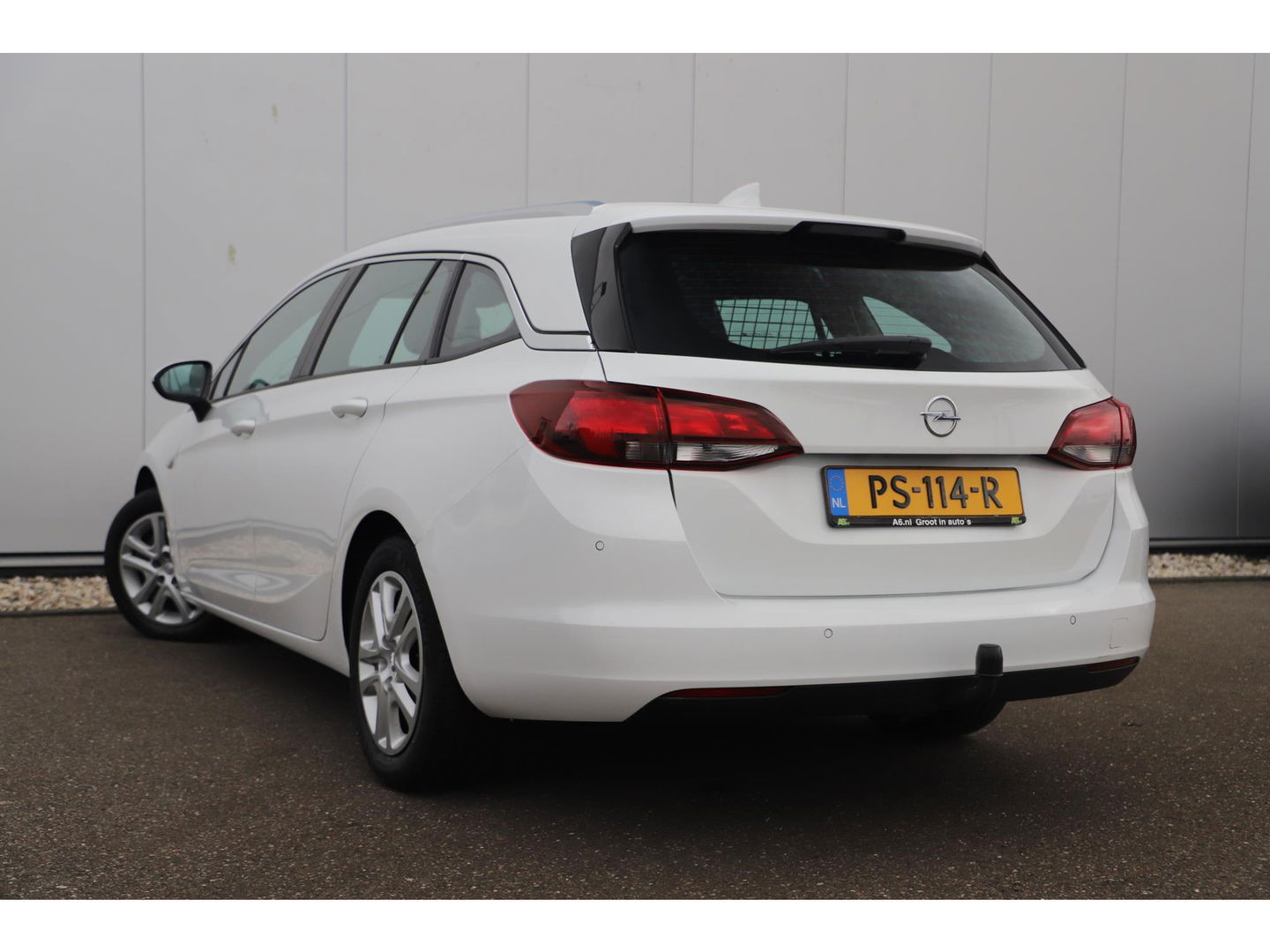 Opel Astra Sports Tourer 1.6 CDTI Online Edition Trekhaak Navigatie Airco Cruise PDC Bluetooth LED Carplay Android Auto