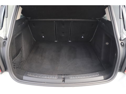 MINI Countryman 1.5 Cooper Business Edition 136PK Automaat Trekhaak Black Pack Half Leder Navigatie Clima Cruise PDC Carplay Full LED