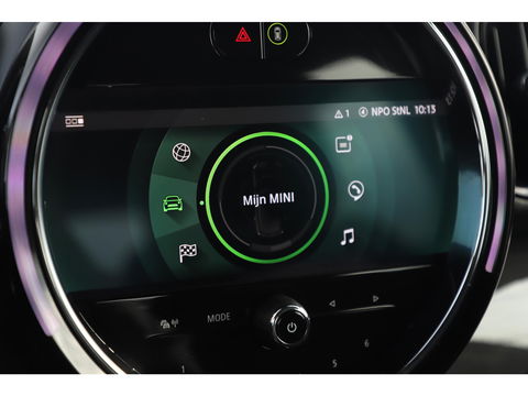 MINI Countryman 1.5 Cooper Business Edition 136PK Automaat Trekhaak Black Pack Half Leder Navigatie Clima Cruise PDC Carplay Full LED