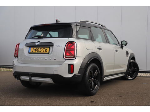 MINI Countryman 1.5 Cooper Business Edition 136PK Automaat Trekhaak Black Pack Half Leder Navigatie Clima Cruise PDC Carplay Full LED