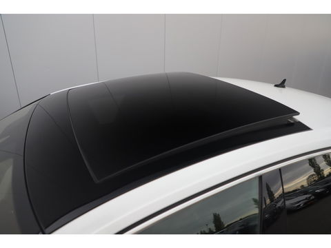 Volkswagen Arteon 1.5 TSI Business R 150PK DSG Automaat Virtual Panoramadak Keyless Navigatie Adaptive Cruise Lane Assist Full LED PDC Carplay Android Bluetooth Stoelverwarming