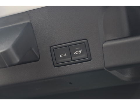 Volkswagen Arteon 1.5 TSI Business R 150PK DSG Automaat Virtual Panoramadak Keyless Navigatie Adaptive Cruise Lane Assist Full LED PDC Carplay Android Bluetooth Stoelverwarming