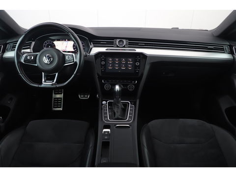 Volkswagen Arteon 1.5 TSI Business R 150PK DSG Automaat Virtual Panoramadak Keyless Navigatie Adaptive Cruise Lane Assist Full LED PDC Carplay Android Bluetooth Stoelverwarming