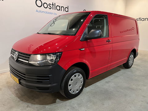 Volkswagen Transporter 2.0 TDI L1H1 / Euro 6 / Airco / Cruise Control / Achterklep