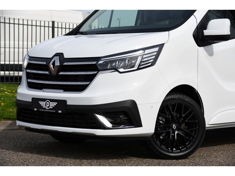 Renault Trafic 2.0 dCi 130 T30 L2H1 Luxe Black & White Edition Camera, Cruise, Carplay, LED, Clima, Multimedia, Trekhaak,