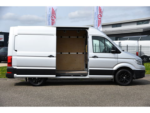 Volkswagen Crafter 35 2.0 TDI L3H3 Highline Camera, Cruise, LED, 177PK, Carplay, Automaat, Standkachel, Multimedia, Airco VERKOCHT...Gefeliciteerd Mack & Tos.