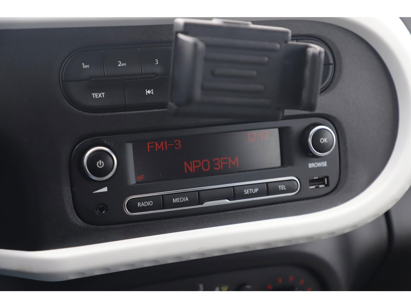 Renault Twingo 1.0 SCe Collection Radio Bluetooth Airco Limiter Elektrische Ramen CV