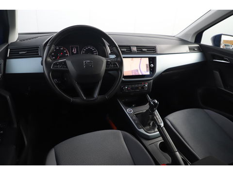 SEAT Arona 1.0 TSI Style Business Intense Keyless Navigatie Clima Adaptive Cruise Stoelverwarming 16 inch LMV Carplay Android Bluetooth PDC