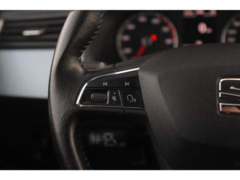 SEAT Arona 1.0 TSI Style Business Intense Keyless Navigatie Clima Adaptive Cruise Stoelverwarming 16 inch LMV Carplay Android Bluetooth PDC