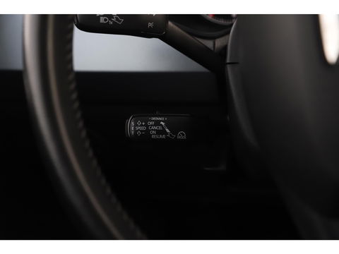 SEAT Arona 1.0 TSI Style Business Intense Keyless Navigatie Clima Adaptive Cruise Stoelverwarming 16 inch LMV Carplay Android Bluetooth PDC