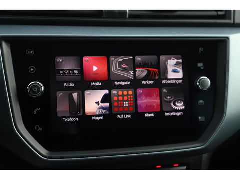 SEAT Arona 1.0 TSI Style Business Intense Keyless Navigatie Clima Adaptive Cruise Stoelverwarming 16 inch LMV Carplay Android Bluetooth PDC