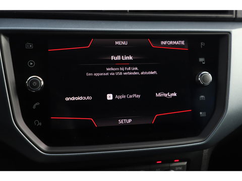 SEAT Arona 1.0 TSI Style Business Intense Keyless Navigatie Clima Adaptive Cruise Stoelverwarming 16 inch LMV Carplay Android Bluetooth PDC
