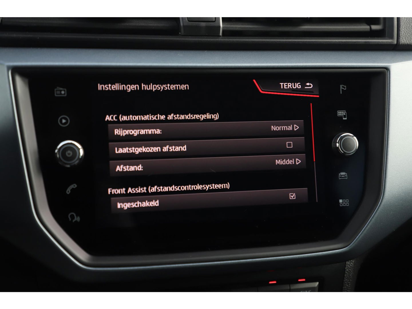 SEAT Arona 1.0 TSI Style Business Intense Keyless Navigatie Clima Adaptive Cruise Stoelverwarming 16 inch LMV Carplay Android Bluetooth PDC