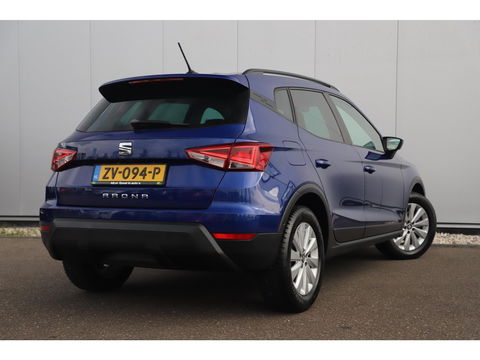 SEAT Arona 1.0 TSI Style Business Intense Keyless Navigatie Clima Adaptive Cruise Stoelverwarming 16 inch LMV Carplay Android Bluetooth PDC