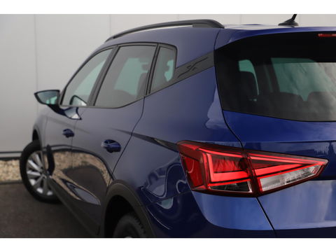 SEAT Arona 1.0 TSI Style Business Intense Keyless Navigatie Clima Adaptive Cruise Stoelverwarming 16 inch LMV Carplay Android Bluetooth PDC