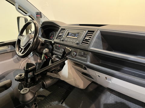 Volkswagen Transporter 2.0 TDI L2H1 Open Laadbak / Hiab T-CLX 009 Kraan / Euro 6 / 220V. / Aluca Kast / Airco / Cruise Control / Trekhaak
