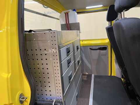 Volkswagen Transporter 2.0 TDI L2H1 Open Laadbak / Hiab T-CLX 009 Kraan / Euro 6 / 220V. / Aluca Kast / Airco / Cruise Control / Trekhaak