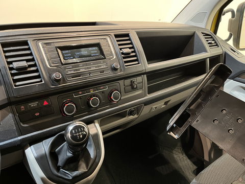 Volkswagen Transporter 2.0 TDI L2H1 Open Laadbak / Hiab T-CLX 009 Kraan / Euro 6 / 220V. / Aluca Kast / Airco / Cruise Control / Trekhaak