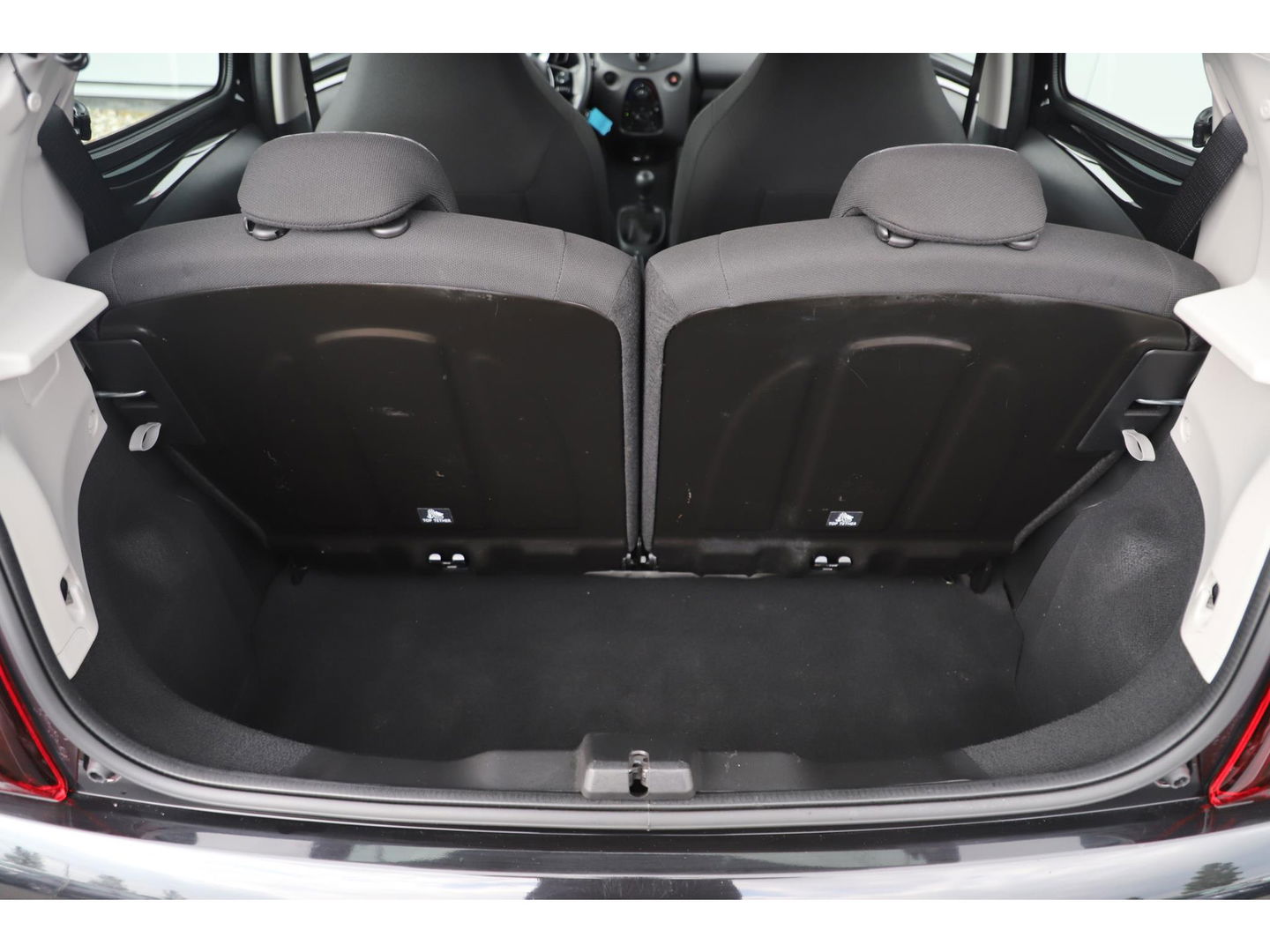 Peugeot 108 1.0 e-VTi Active Radio Bluetooth Airco Elektrische Ramen CV LED