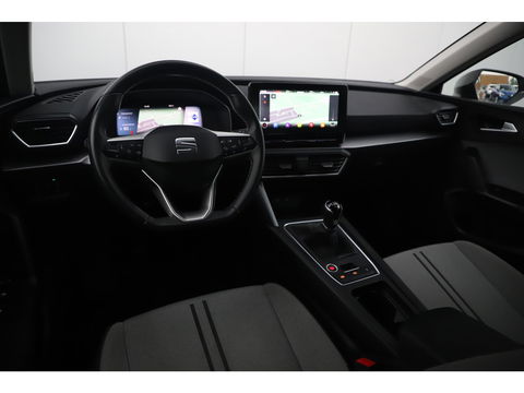 SEAT Leon Sportstourer 1.0 TSI Style Business Intense 110PK Trekhaak Virtual Cockpit LED Navigatie Clima Adaptive Cruise Camera Carplay Android