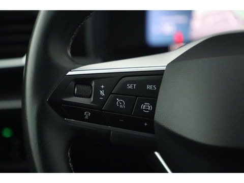 SEAT Leon Sportstourer 1.0 TSI Style Business Intense 110PK Trekhaak Virtual Cockpit LED Navigatie Clima Adaptive Cruise Camera Carplay Android
