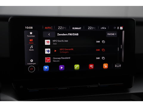 SEAT Leon Sportstourer 1.0 TSI Style Business Intense 110PK Trekhaak Virtual Cockpit LED Navigatie Clima Adaptive Cruise Camera Carplay Android