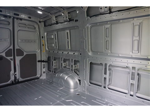 Volkswagen Crafter 35 177PK L3H3 AUT BPM VRIJ!! Navi, Cam, ACC, LED, Dual Tone Lak!! NR. 875