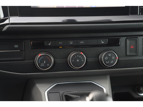 Volkswagen Transporter 2.0 TDI L2H1 DC Bulli 204PK DSG Automaat Virtual Cockpit 2X Elektrische Schuifdeur Full LED Navigatie Camera Adaptive Cruise Draadloos Carplay