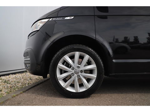 Volkswagen Transporter 2.0 TDI L2H1 DC Bulli 204PK DSG Automaat Virtual Cockpit 2X Elektrische Schuifdeur Full LED Navigatie Camera Adaptive Cruise Draadloos Carplay