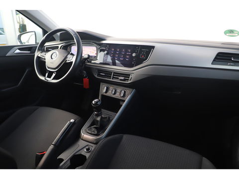Volkswagen Polo 1.0 TSI Comfortline 95PK Virtual Cockpit 15 inch LMV Adaptive Cruise Navigatie Carplay Android Bluetooth Airco