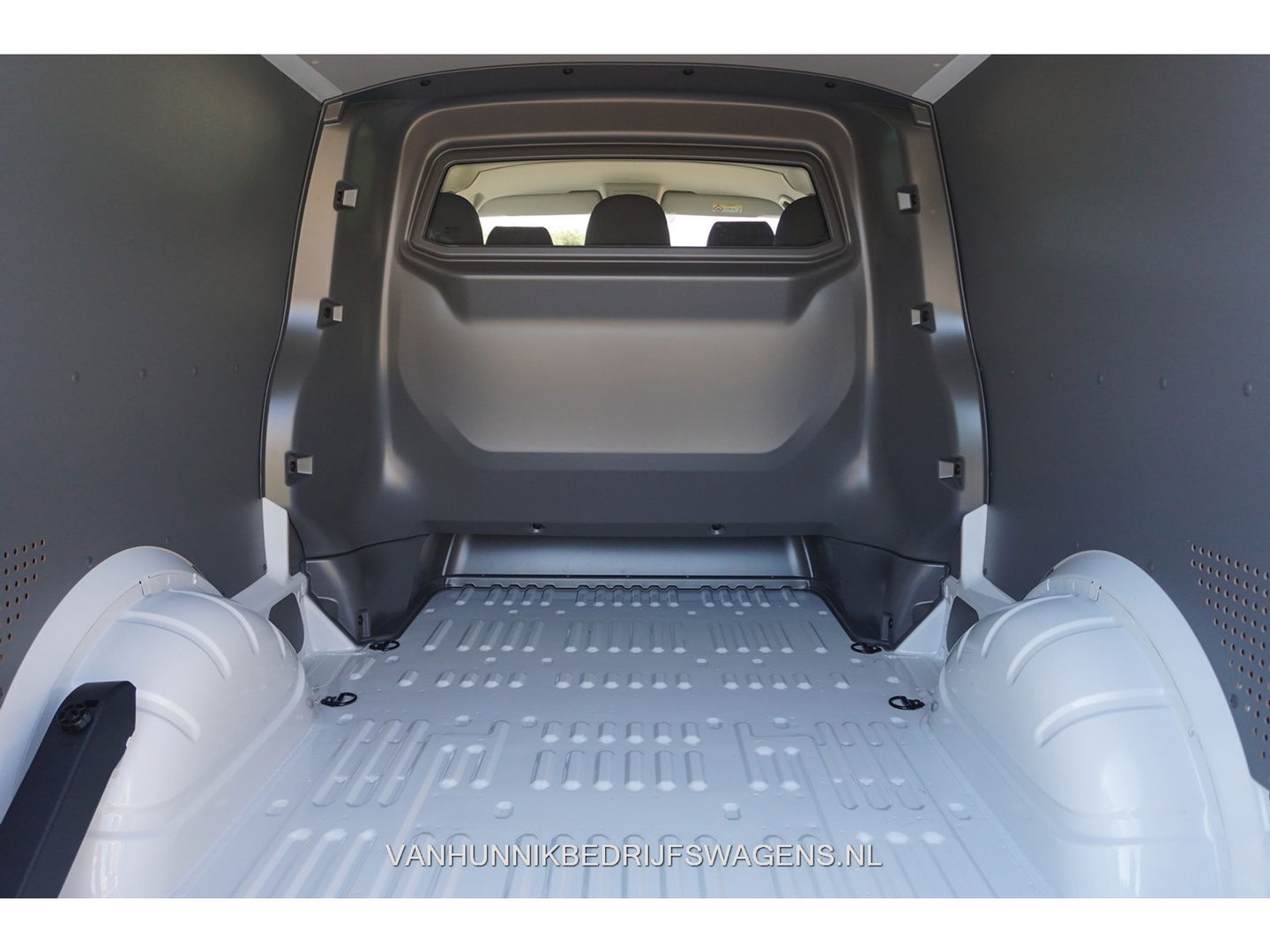 Volkswagen Transporter DC Highline 2.0TDI 204PK BPM VRIJ!! Navi, Camera, Cruise, LED, 18" LM!! NR. 554