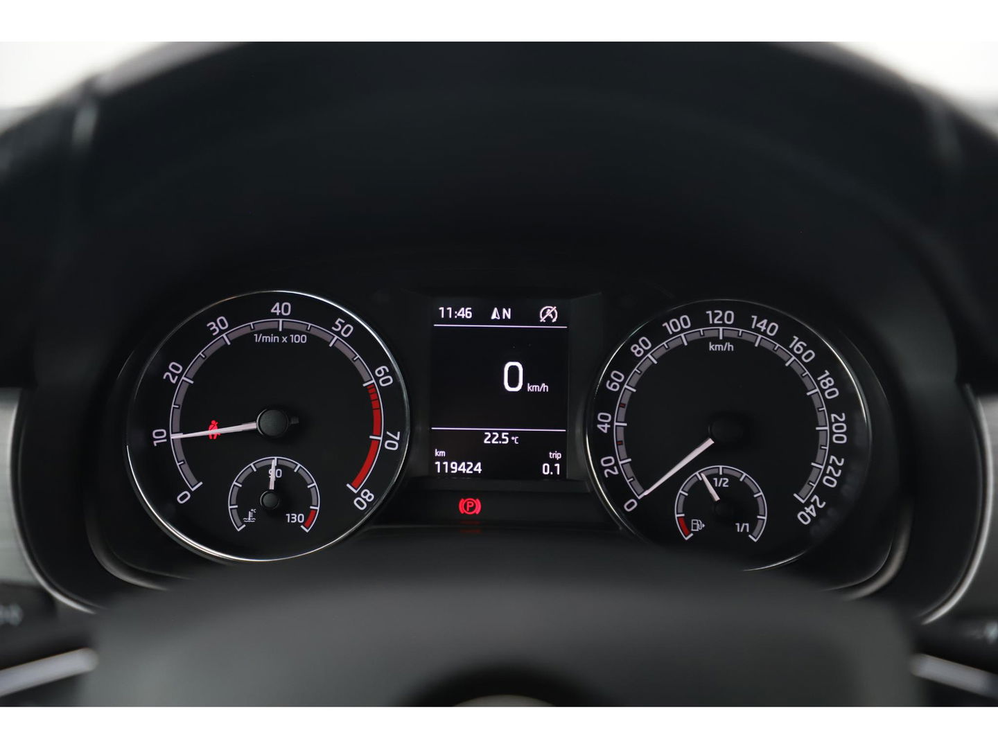 Škoda Fabia Combi 1.0 TSI Sport 95PK RS Stoelen Navigatie Airco Keyless Cruise 16 inch LMV PDC Getint Glas Zwarte Hemel