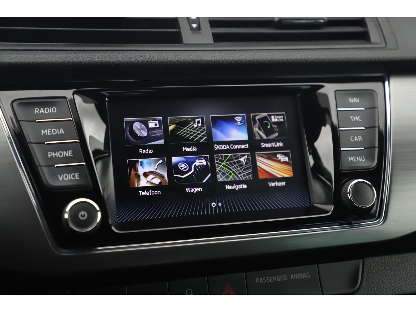 Škoda Fabia Combi 1.0 TSI Sport 95PK RS Stoelen Navigatie Airco Keyless Cruise 16 inch LMV PDC Getint Glas Zwarte Hemel