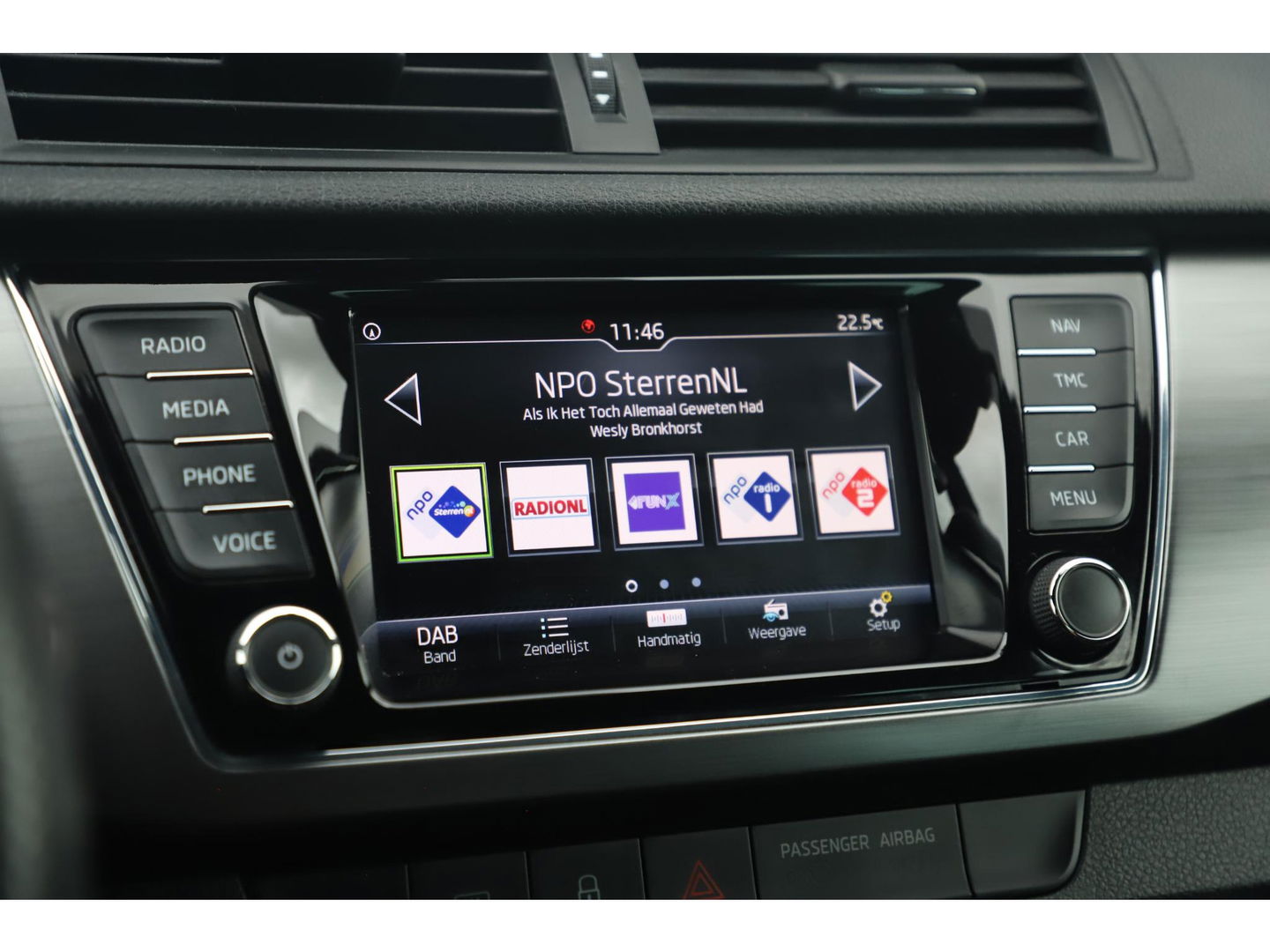 Škoda Fabia Combi 1.0 TSI Sport 95PK RS Stoelen Navigatie Airco Keyless Cruise 16 inch LMV PDC Getint Glas Zwarte Hemel