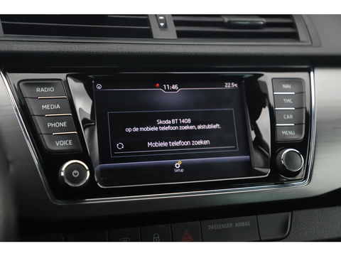 Škoda Fabia Combi 1.0 TSI Sport 95PK RS Stoelen Navigatie Airco Keyless Cruise 16 inch LMV PDC Getint Glas Zwarte Hemel