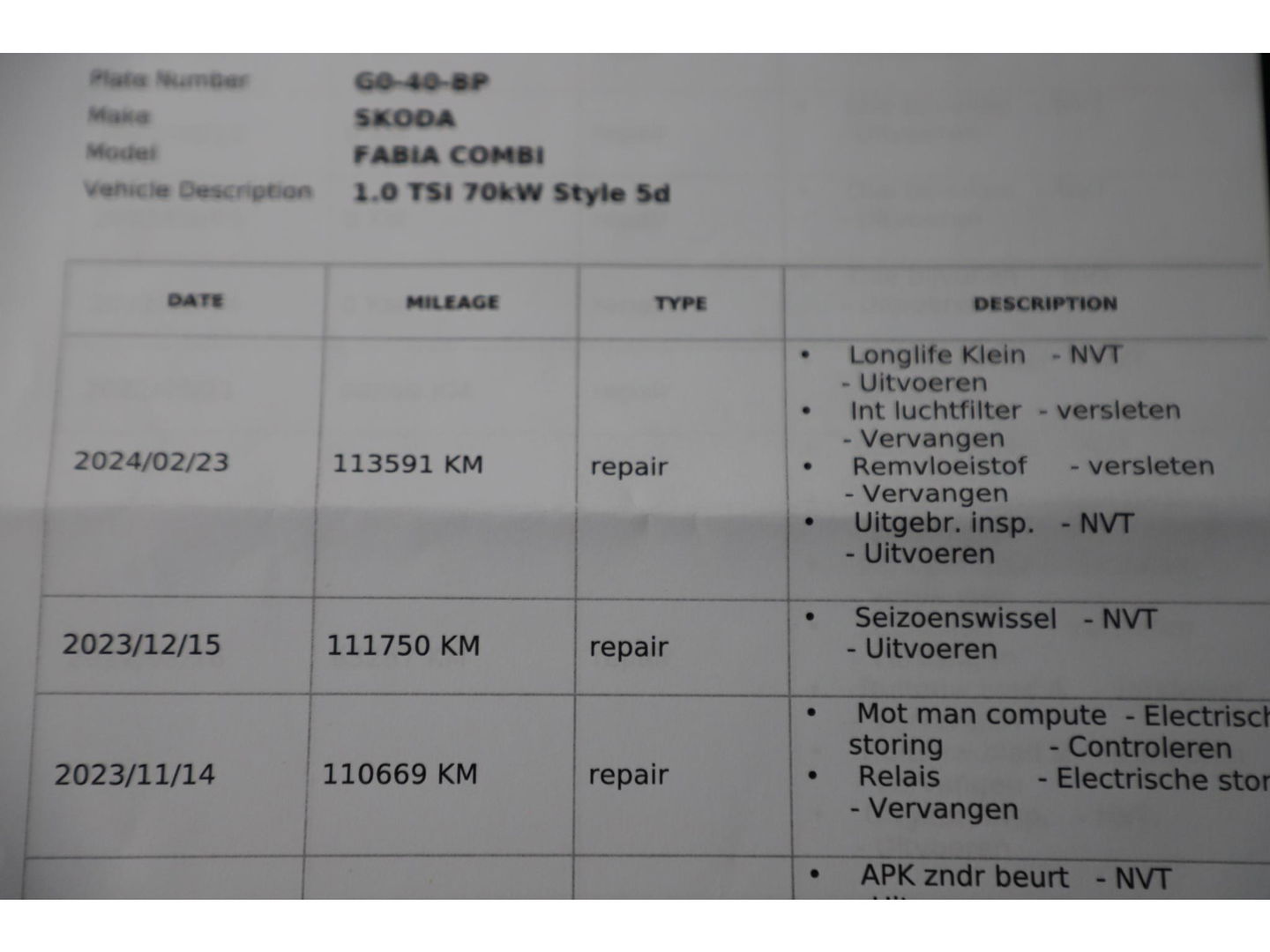 Škoda Fabia Combi 1.0 TSI Sport 95PK RS Stoelen Navigatie Airco Keyless Cruise 16 inch LMV PDC Getint Glas Zwarte Hemel
