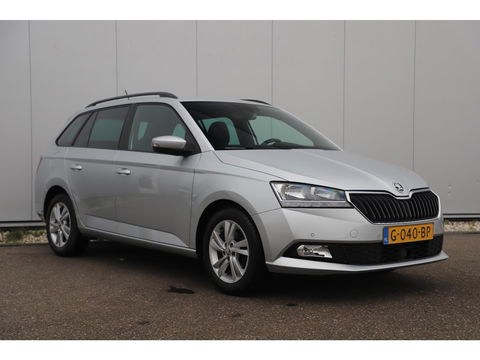 Škoda Fabia Combi 1.0 TSI Sport 95PK RS Stoelen Navigatie Airco Keyless Cruise 16 inch LMV PDC Getint Glas Zwarte Hemel