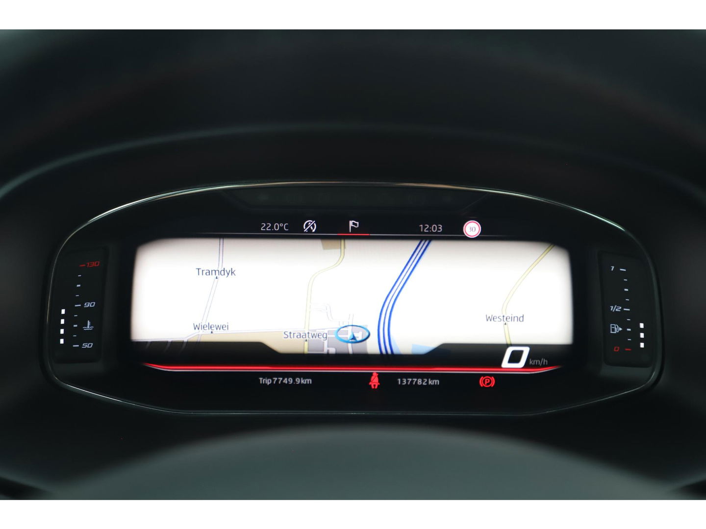 SEAT Leon 1.0 TSI Style Ultimate Edition Beats 116PK Virtual Cockpit Full LED 17 inch Navigatie Achteruitrijcamera Clima Keyless Stoelverwarming Lane Assist