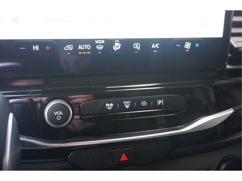 Ford Transit 350L 130PK L3H2 Trend AUT BPM VRIJ!! Clima, 12" Sync 4 Navi, 270º deur, Trekhaak!! NR. 165